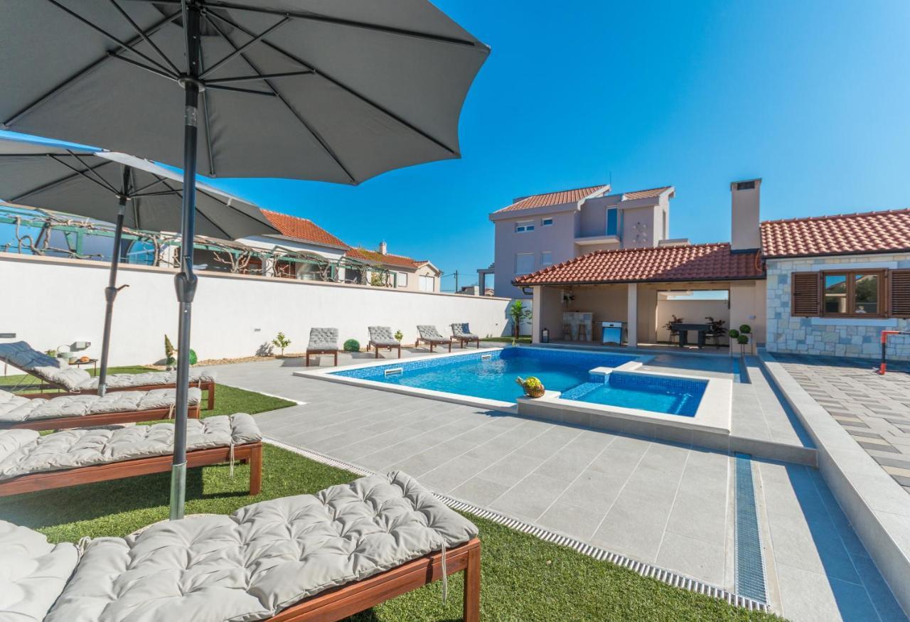 Villa Lucija Биоград-на-Мору Экстерьер фото